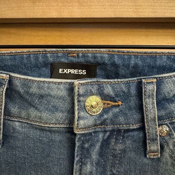 Express Size 4R Mid Rise 90’s Ankle Bootcut Distressed Raw Edge Hem Jeans - Picture 4 of 11